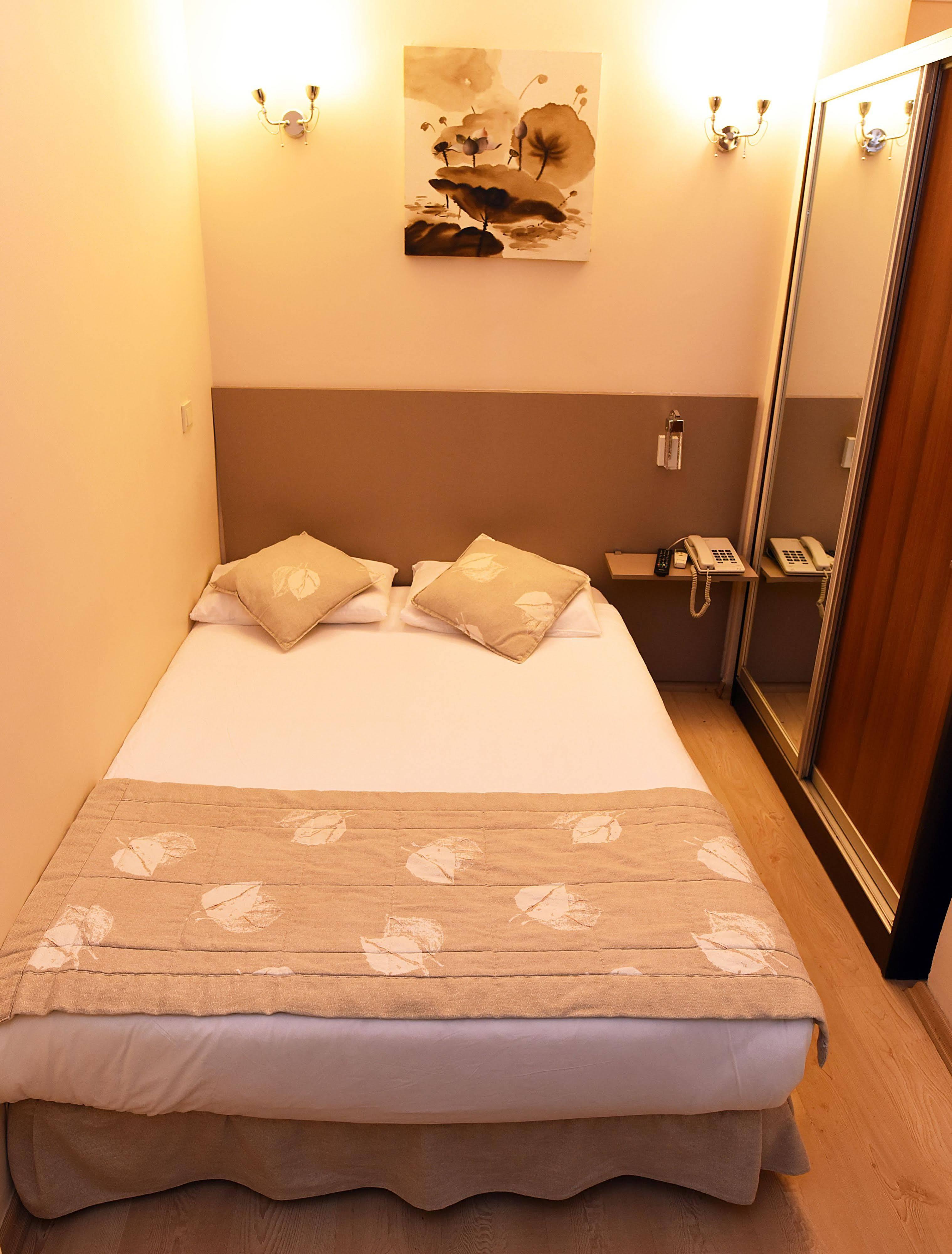 Marine House Boutique Hotel Адалар Экстерьер фото