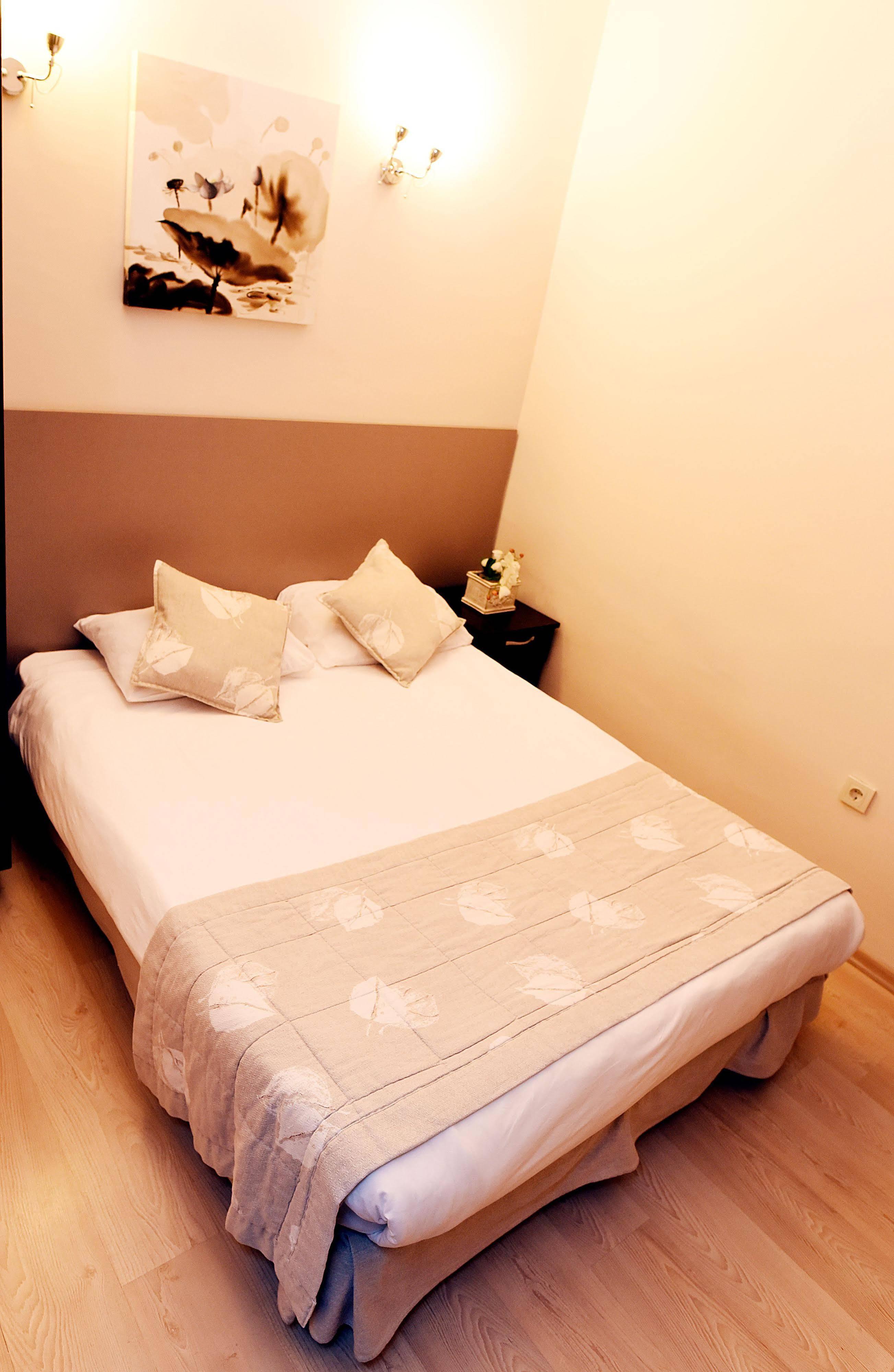 Marine House Boutique Hotel Адалар Экстерьер фото