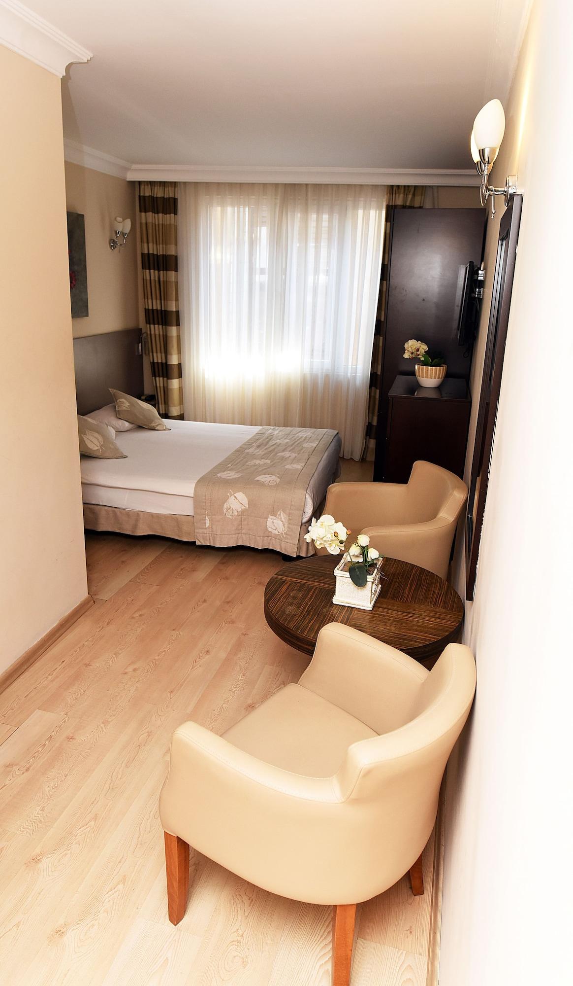 Marine House Boutique Hotel Адалар Экстерьер фото