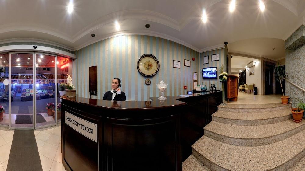 Marine House Boutique Hotel Адалар Экстерьер фото