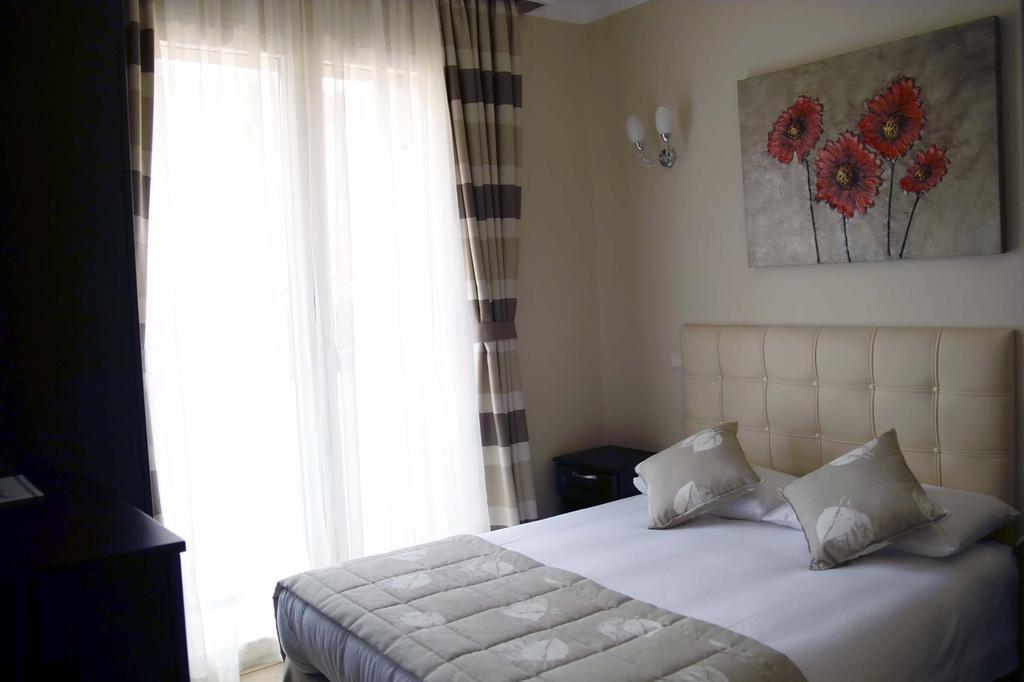 Marine House Boutique Hotel Адалар Экстерьер фото