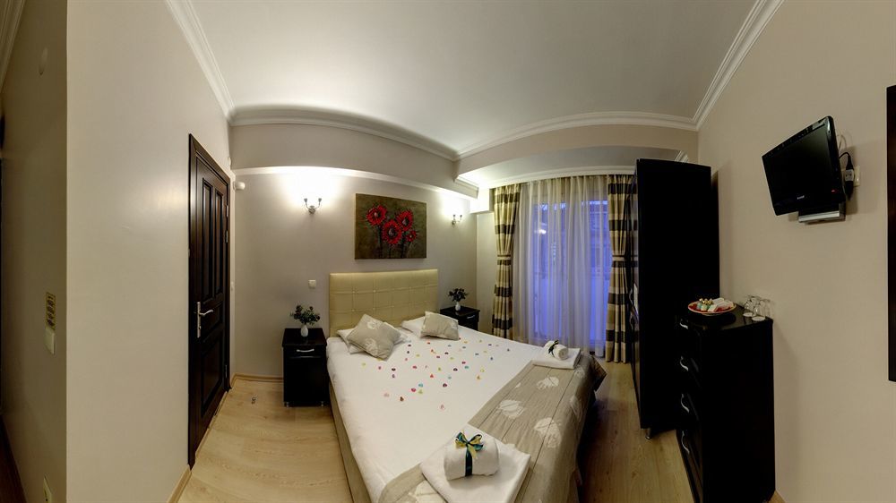 Marine House Boutique Hotel Адалар Экстерьер фото